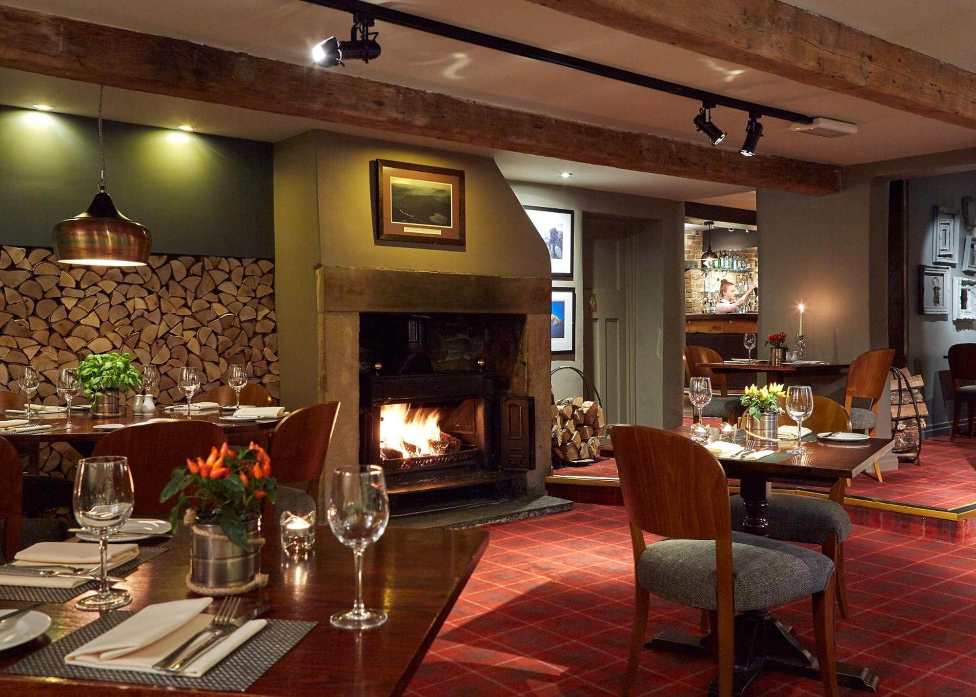 The White Hart At Lydgate Hotel Oldham Exterior photo